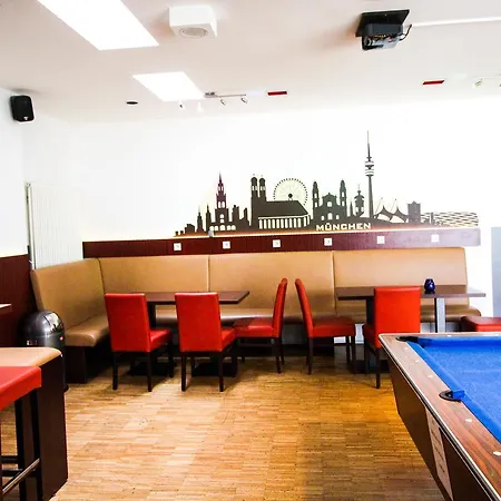 Hostel The 4you & Munich