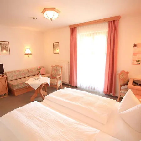 Guest house Arzberghof