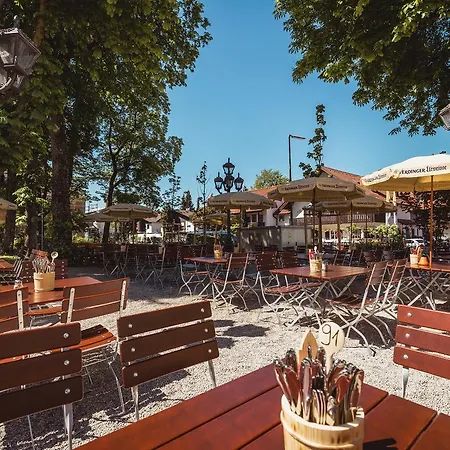 Hotel & Gaststaette Zum Erdinger Weissbraeu 3*