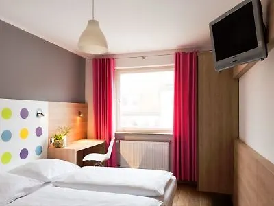 1st Creatif Elephant Hotel Monaco di Baviera