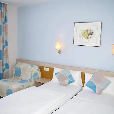 Imperial 3* Münih
