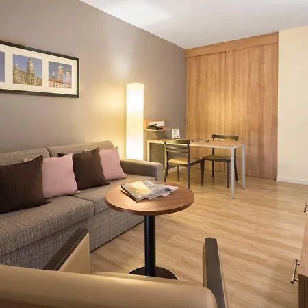Hotel apartamentowy Citadines Arnulfpark 4*