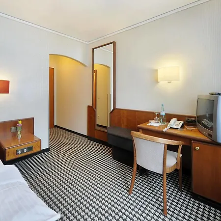Ambassador Parkhotel
