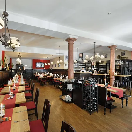 Downtown Vi Vadi Hotel Mnichov