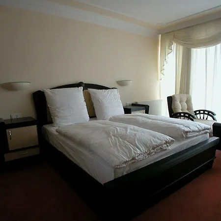 Atlas Otel 4*