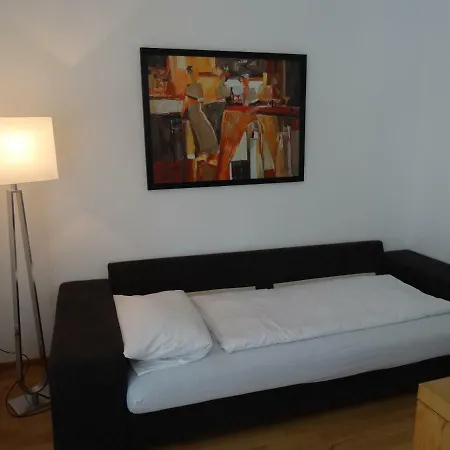 Paleo Finest Serviced 4*