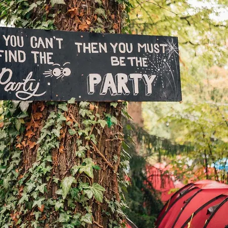Oktoberfest Party Camping 2* Múnich