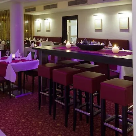 Hotell Europa 4*