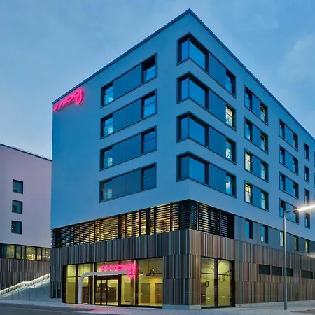 Hotel Moxy Ostbahnhof Munich