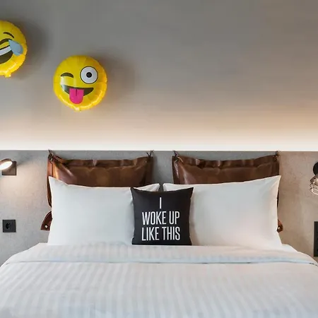 Hotel Moxy Ostbahnhof 3*