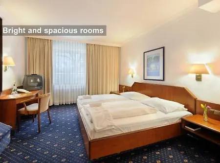 Ambassador Parkhotel Hotel 3*