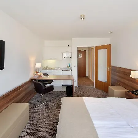 Hotell Downtown Vi Vadi 3*