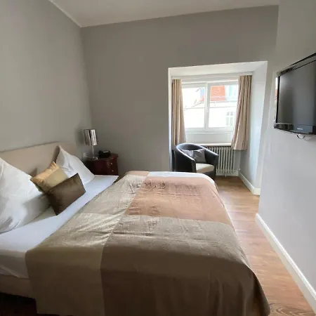 Hotel Nikolai 4*