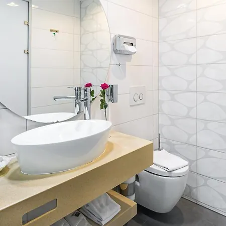 Bayer's Hotel Munich