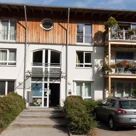 Bed & Breakfast Gastehaus Olympia Reitanlage Munchen-riem