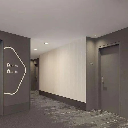 Hyperion Hotel