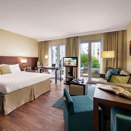 By Marriott East Μόναχο