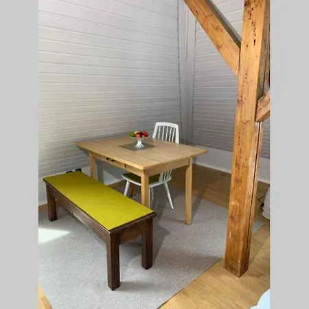2-zimmer-apartment In Appartamento