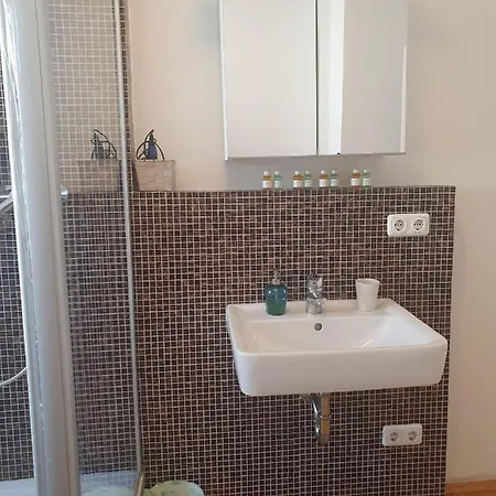 Apartment-Mit-2-Schlafzimmern