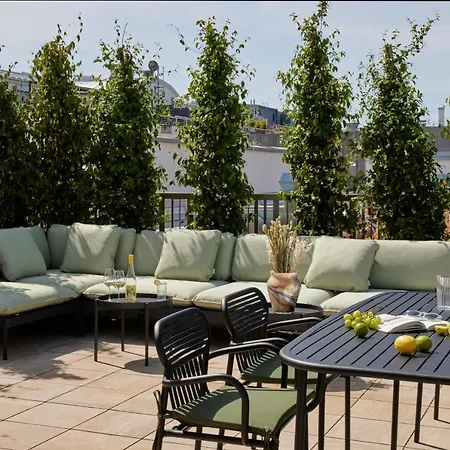 Schwan Locke Hotel