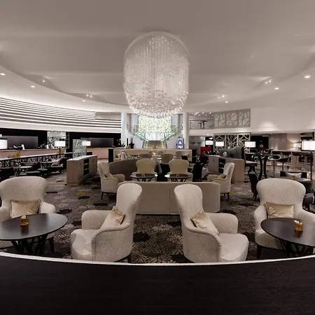 Hilton Park מלון