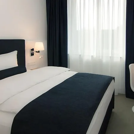 Hotel Bayer 89 Vi Vadi München