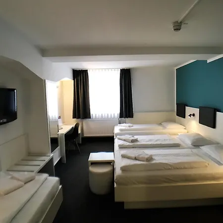 Brunnenhof Center 3* Munich