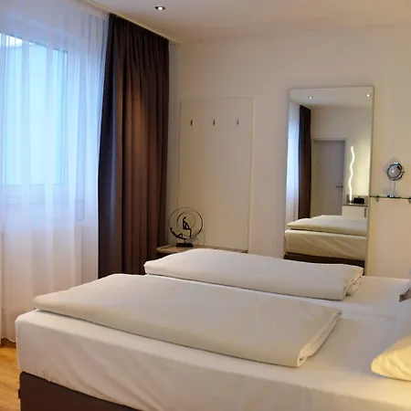 Arthotel Отель
