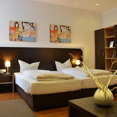 Arthotel 3*