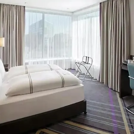 Premier Schwabing Hotel 3*