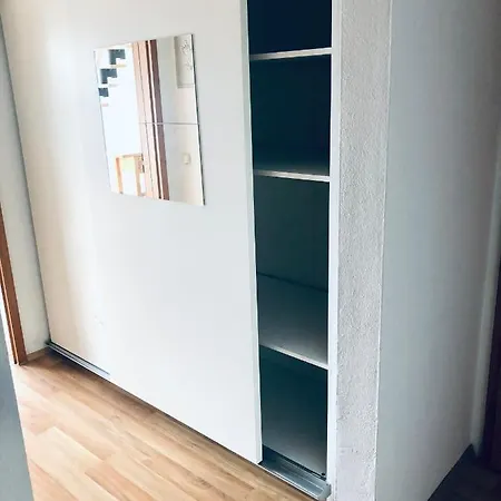 Cozy Dachgeschoss-atelier Apartment Munich