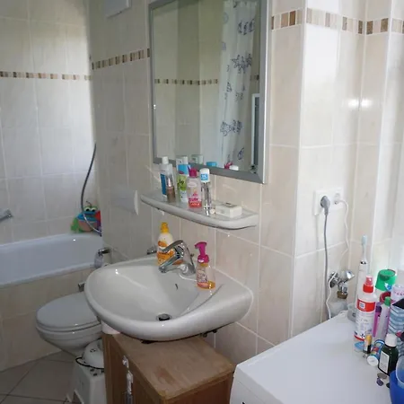Homestay Doppelzimmer Mit Ensuite Bathroom Zur Wiesn *