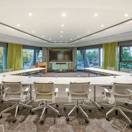 Novotel Arnulfpark 4*