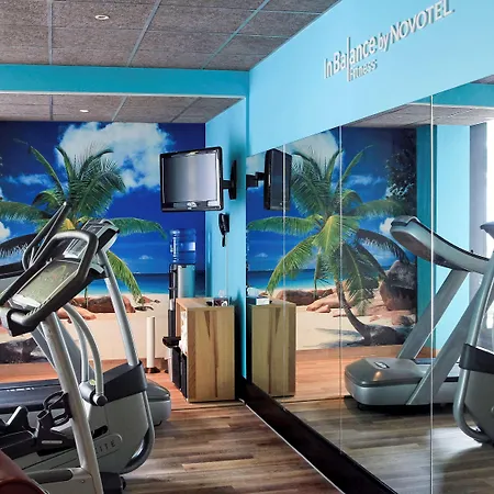 Novotel Parkstadt Schwabing Hotel 4*