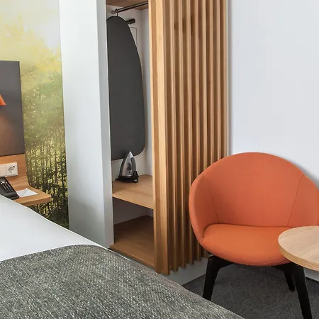 Hotel - Leuchtenbergring By Ihg 4*