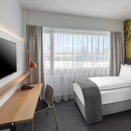 Hotel - Leuchtenbergring By Ihg Munich