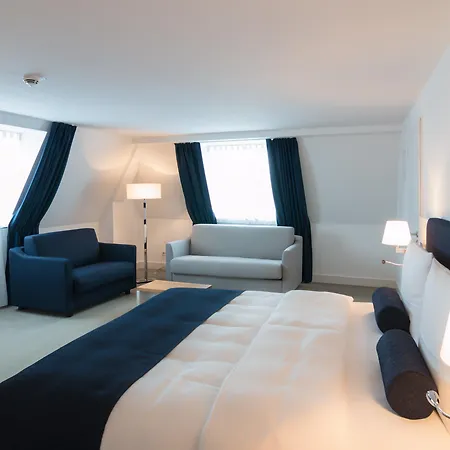 Bayer 89 Vi Vadi Hotel 3*