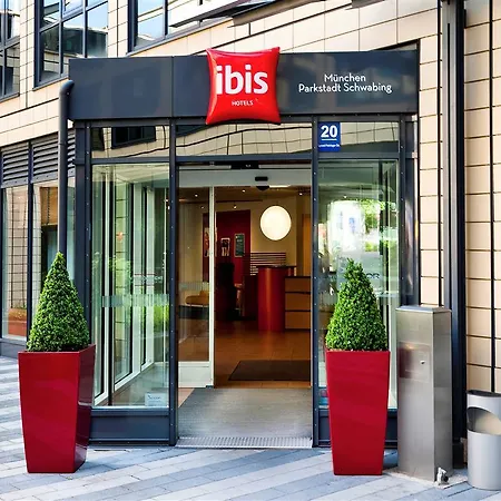 Ibis Parkstadt Schwabing Hotel 3*