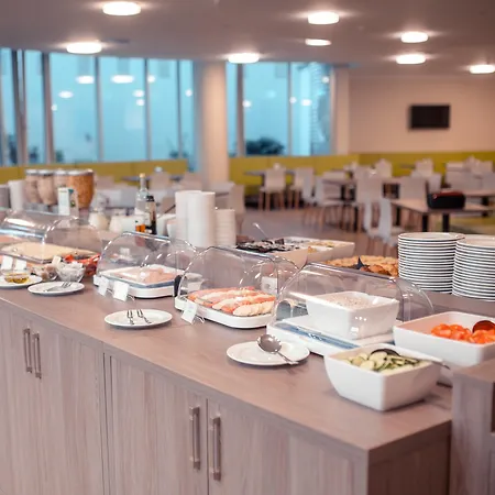 Tulip Messe Hotel 4*