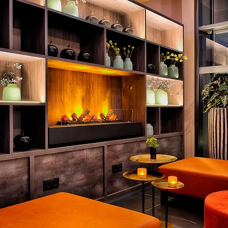 Hotel Leonardo East 4*