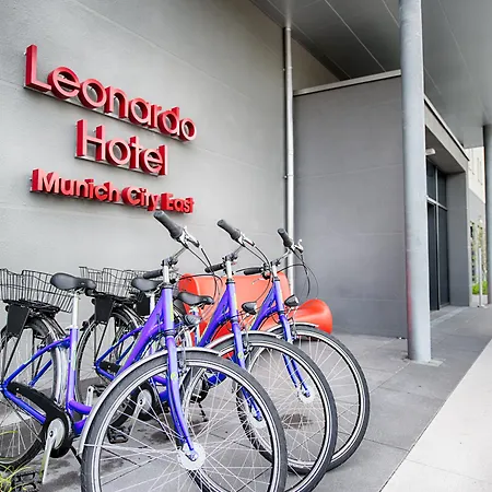 Leonardo East Hotel 4*