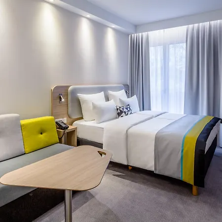 Hotel Express - East By Ihg 3*