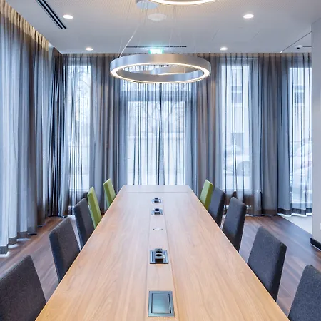 Express - East By Ihg Hotel Monachium