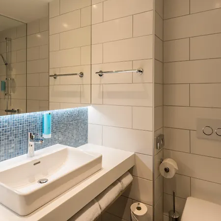 Express West By Ihg Hotel Monachium