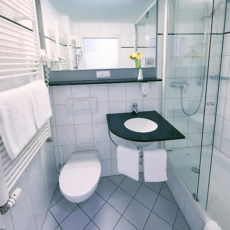 Hotell Ghotel & Living Muenchen-city 3*