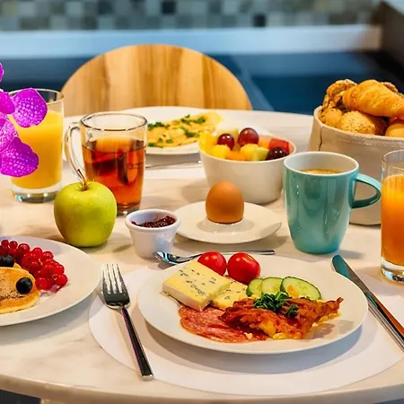 Leonardo East Hotel München