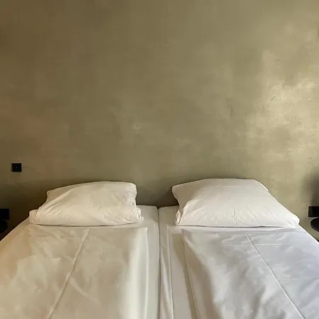 فندق مونس أم جويثبلاتس