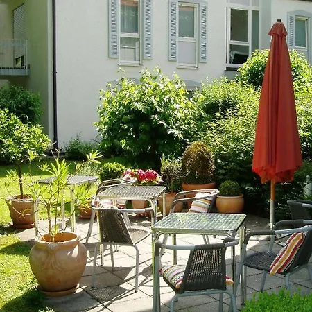 Gæstehus Am Schlosspark
