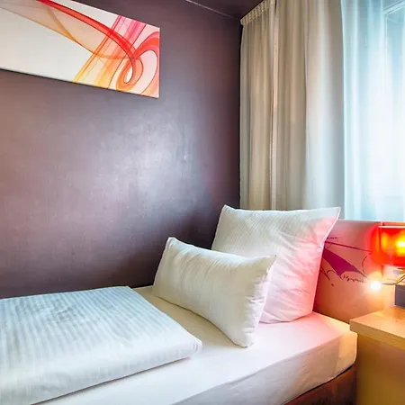 Hotel Leonardo Boutique 4*