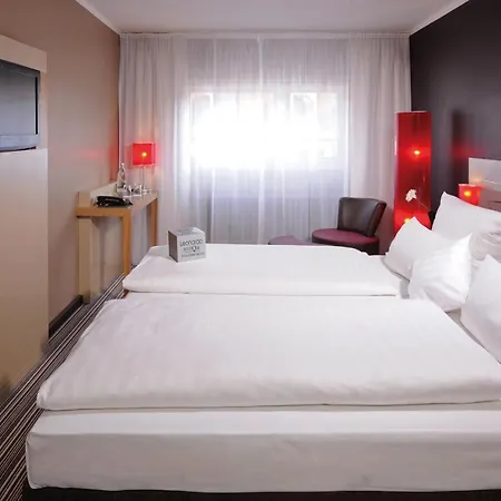Leonardo Boutique 4* Munich